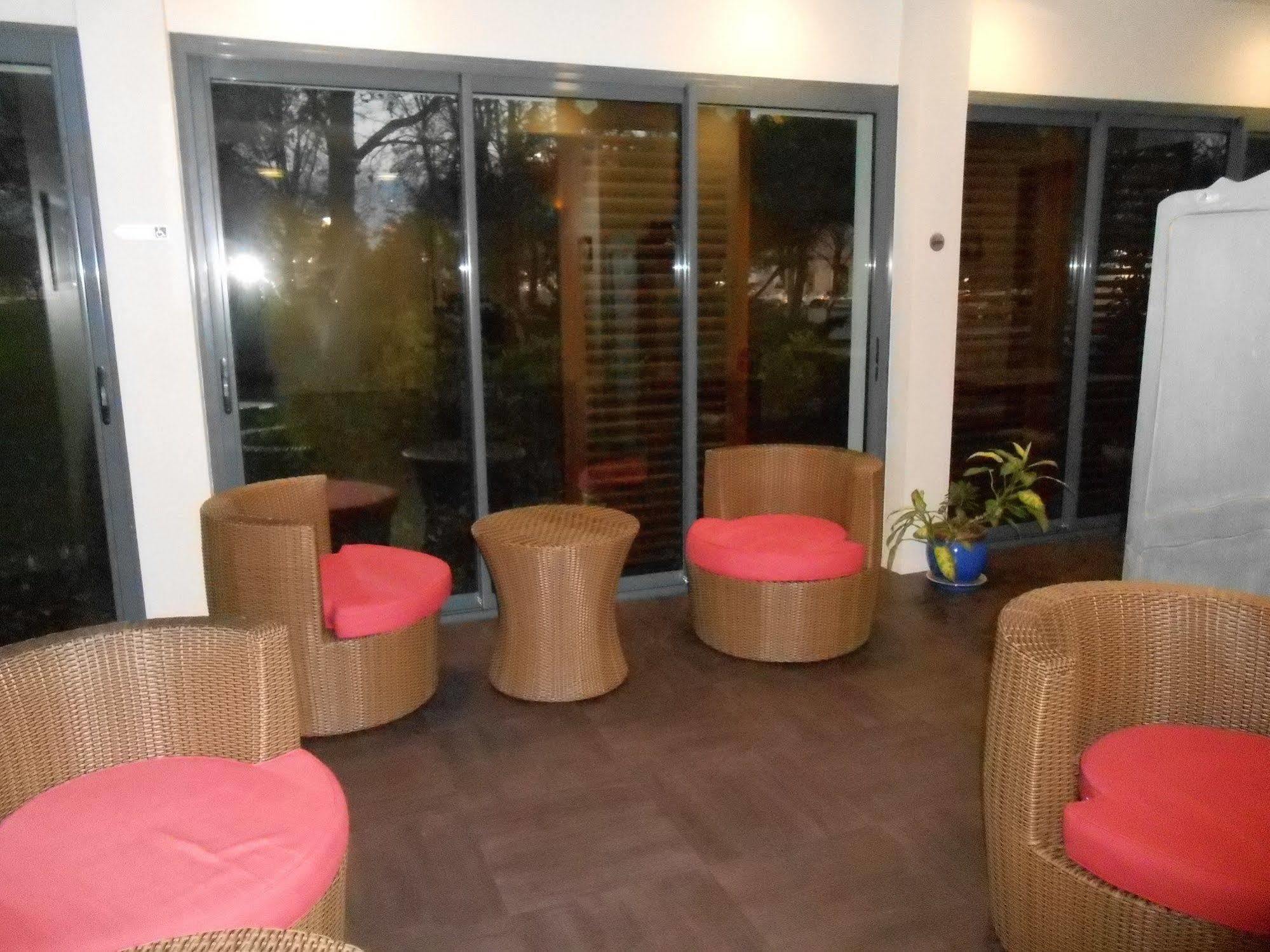 Hotel Les Gens De La Rochelle By Popinns** La Rochelle (Charente-Maritime)
