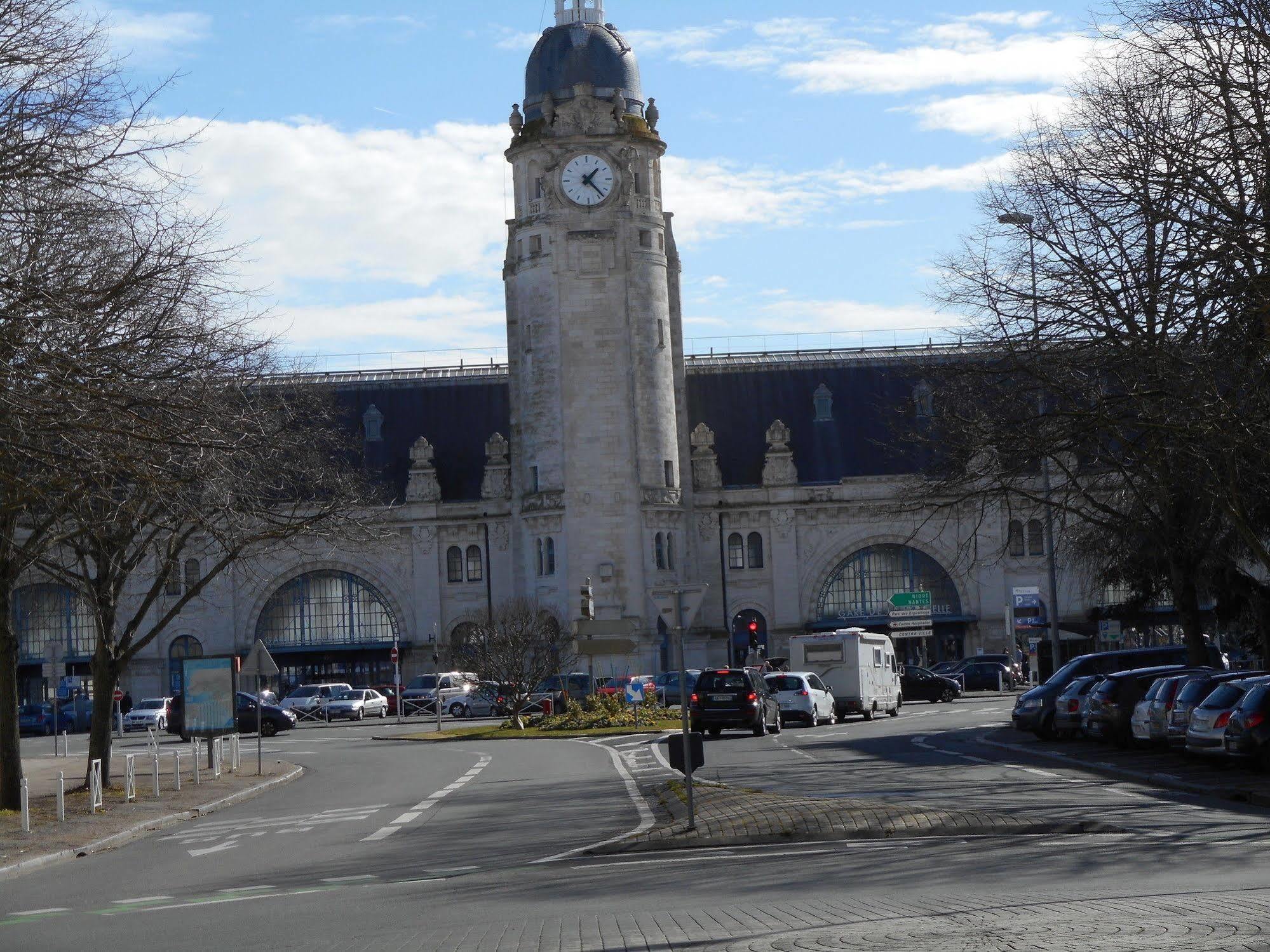 Les Gens De La Rochelle By Popinns** 2*
