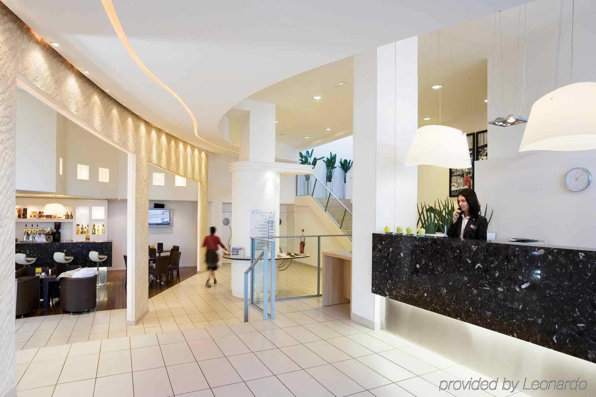 Mercure La Rochelle Vieux Port Sud Hotel 4*