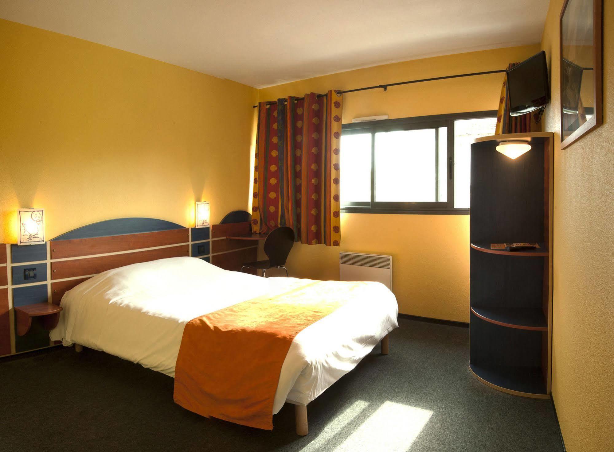 La Rochelle Centre Les Minimes Hotel