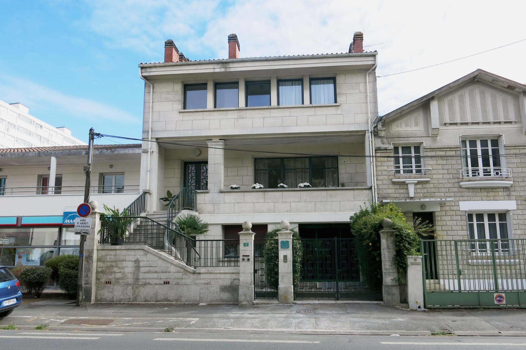 La Rochelle Guest house 3*