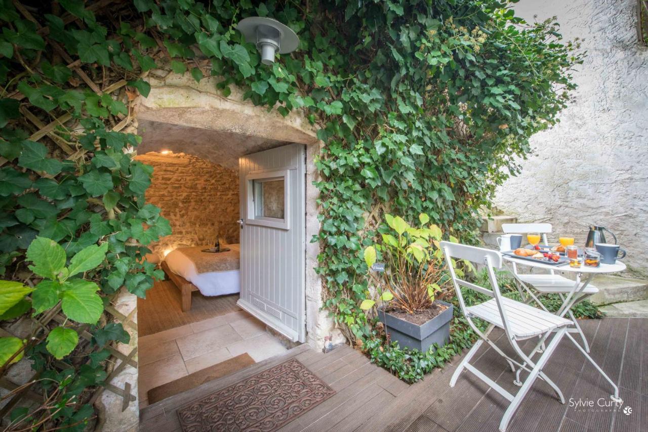 Entre Hotes Bed & Breakfast