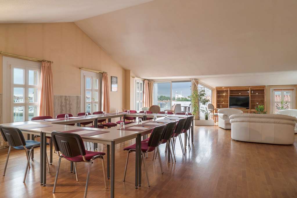 Og Saint Jean D Acre Hotel *