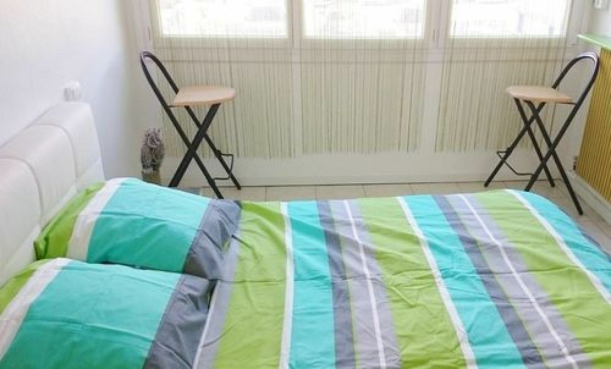 Apartment T3 Lumineux Et Confort De 54 M2 Avec Parking Privatif *