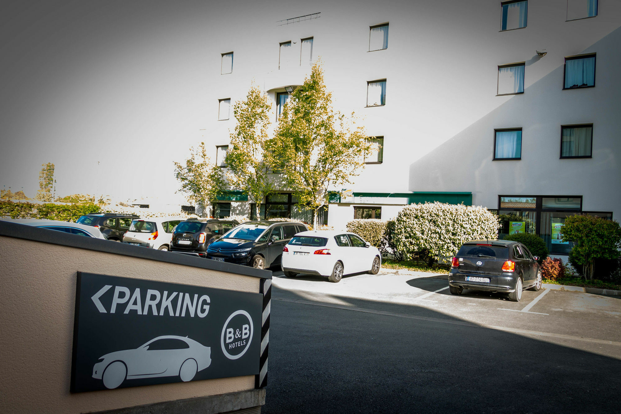 La Rochelle Centre Hotel 2*