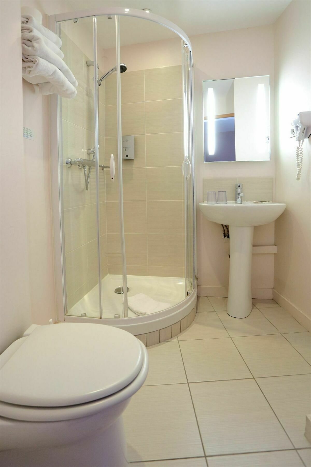 Cit'hotel Le Bord'o Vieux Port 2*
