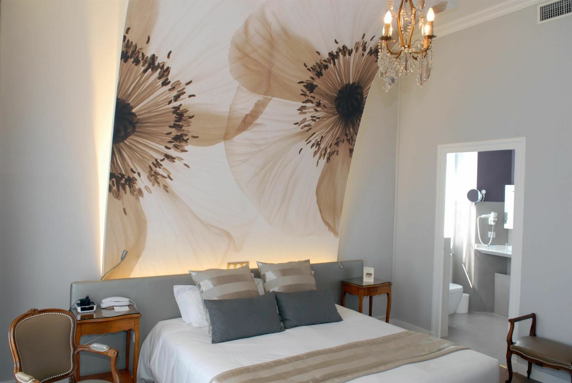 Le Champlain 4*