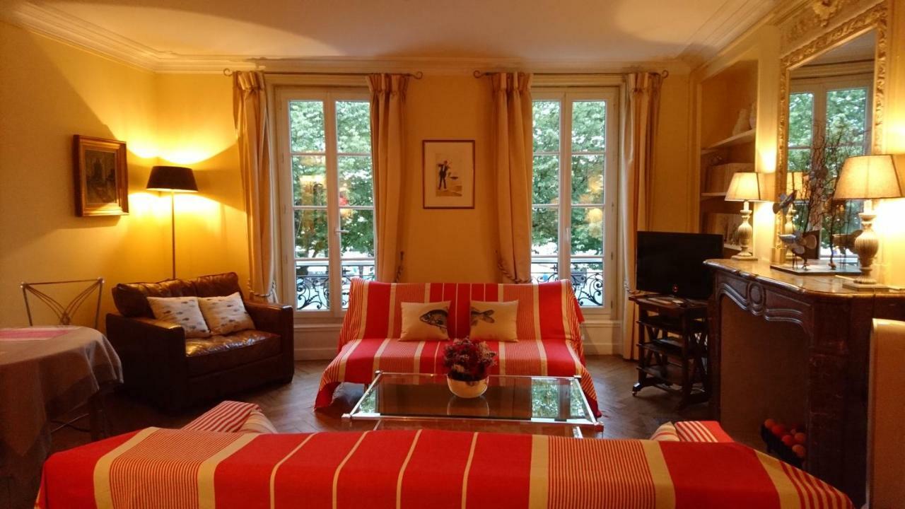 Apartment Sur Le Vieux Port Appartement Vue Sur Mer La Rochelle (Charente-Maritime)