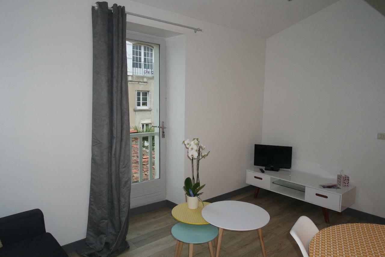 Appartement Studio Hypercentre Lr