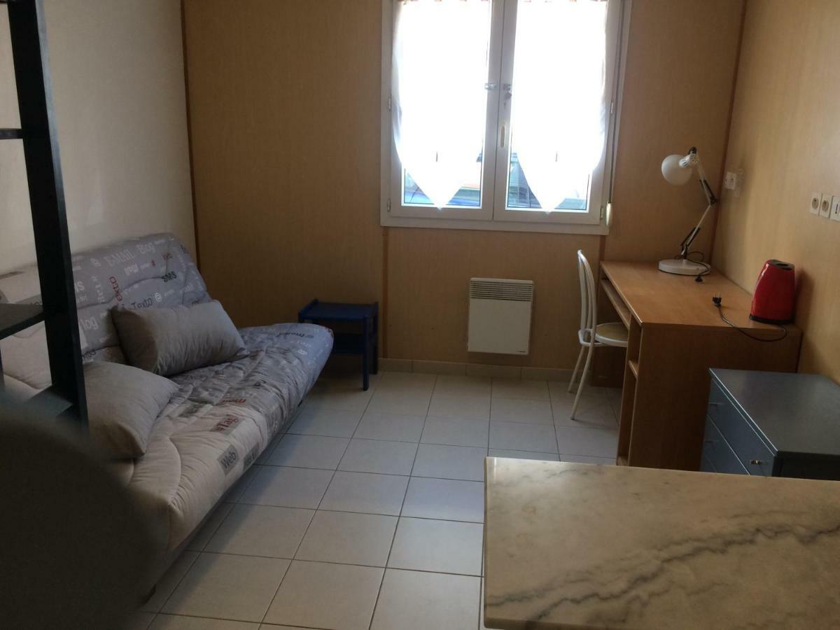 Appartement Calme, Entre Centre Et La Rochelle (Charente-Maritime)