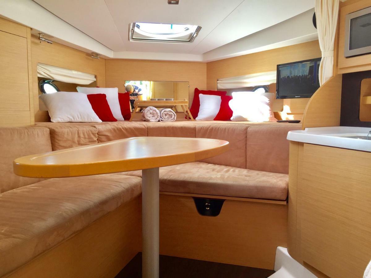 Bateau Haut Standing Privative - Nuit A Quai Port La Rochelle * La Rochelle (Charente-Maritime)