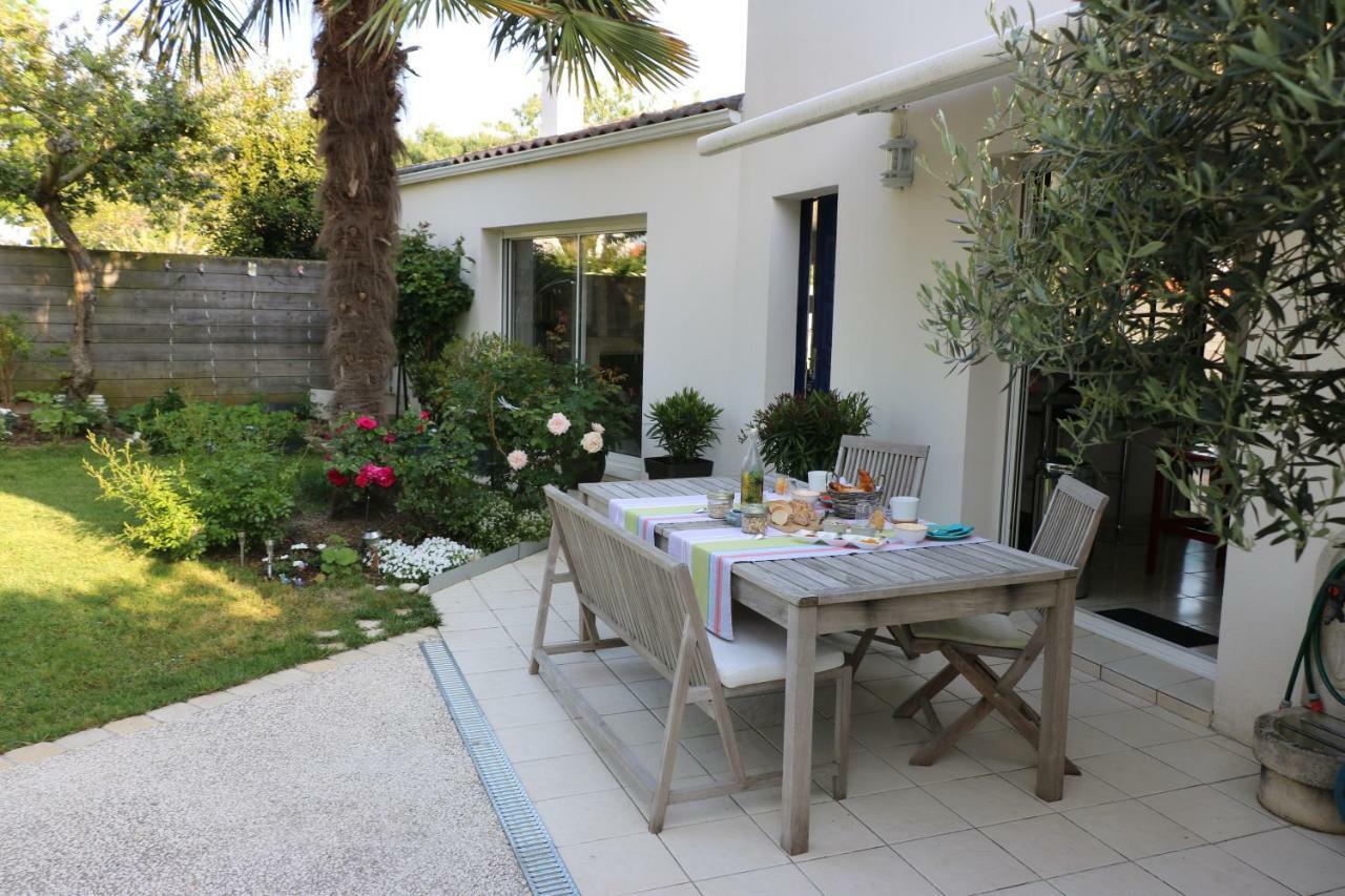 Le Cabanon Bed & Breakfast *