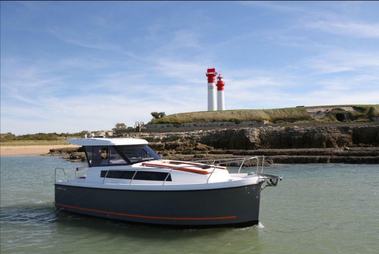 La Rochelle Sur L'eau * La Rochelle (Charente-Maritime)