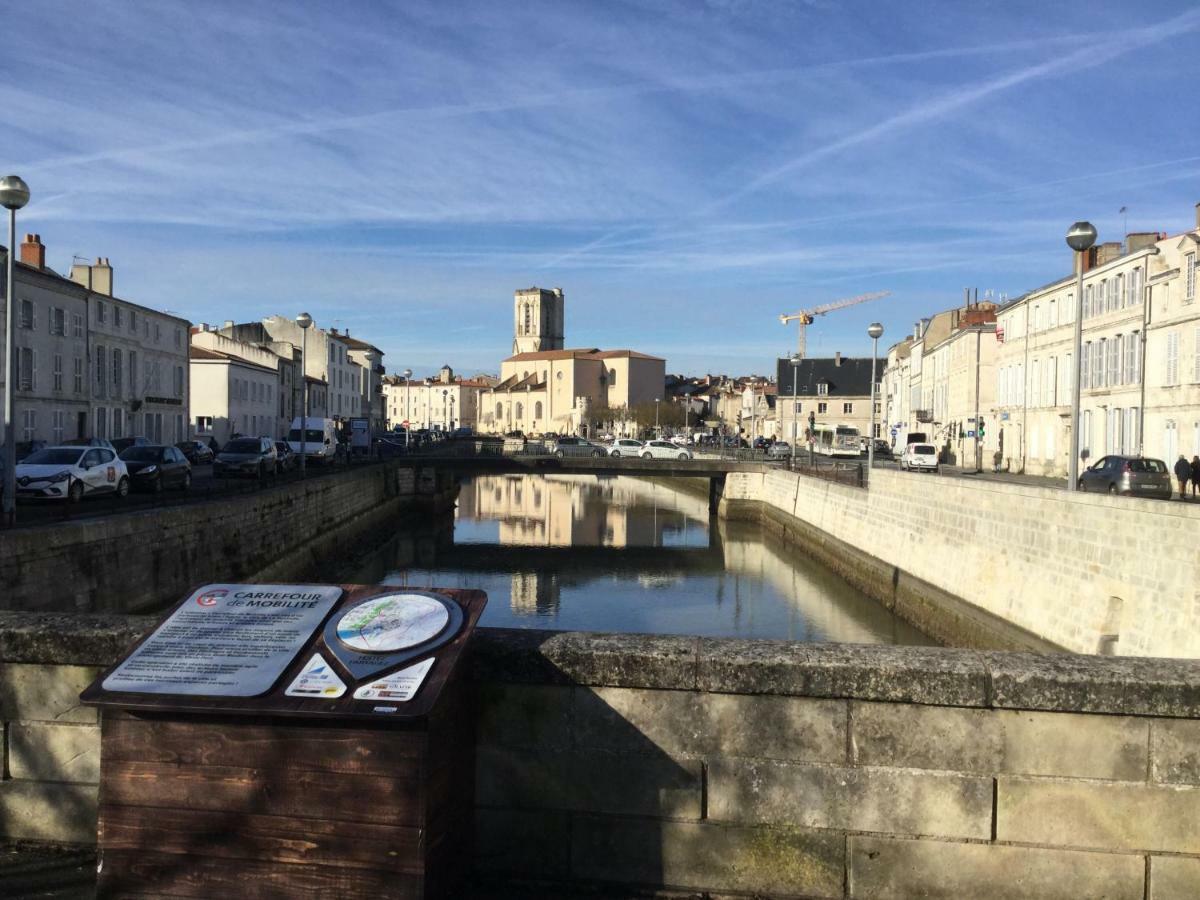 Centre Pres Du Port Avec Parking Et Wifi La Rochelle (Charente-Maritime)