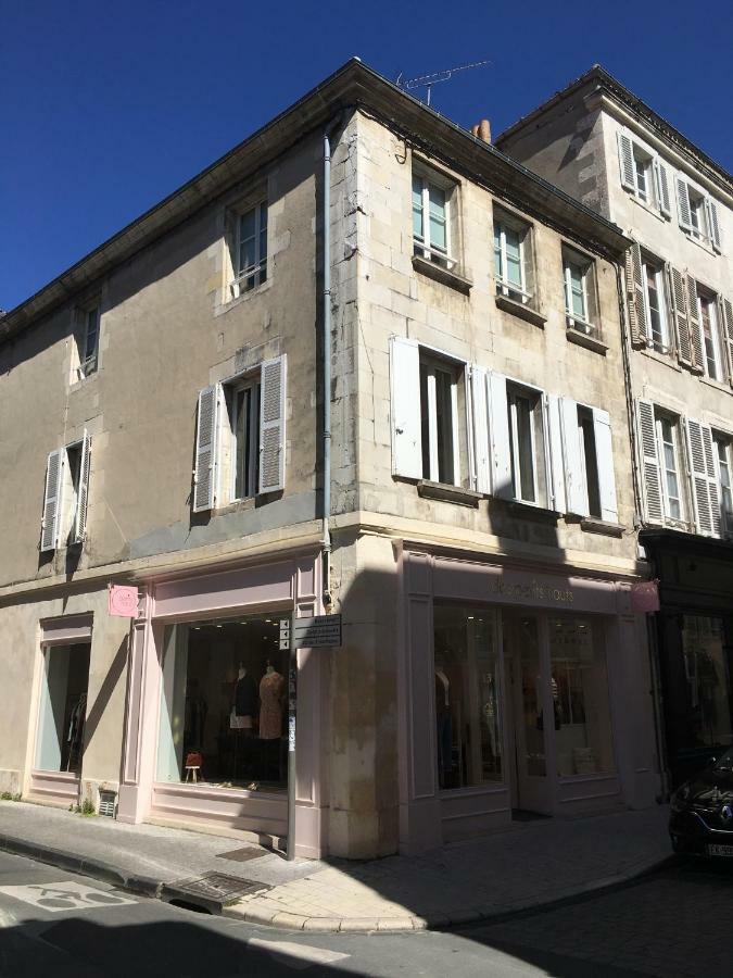 Appartement 2 Rue Des Augustins La Rochelle (Charente-Maritime)
