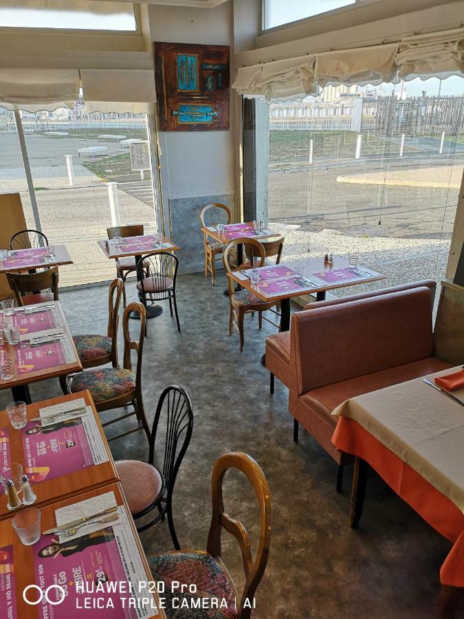 Hotel La Jetée Sud La Rochelle (Charente-Maritime)