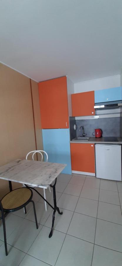 Calme, Entre Centre Et Appartement
