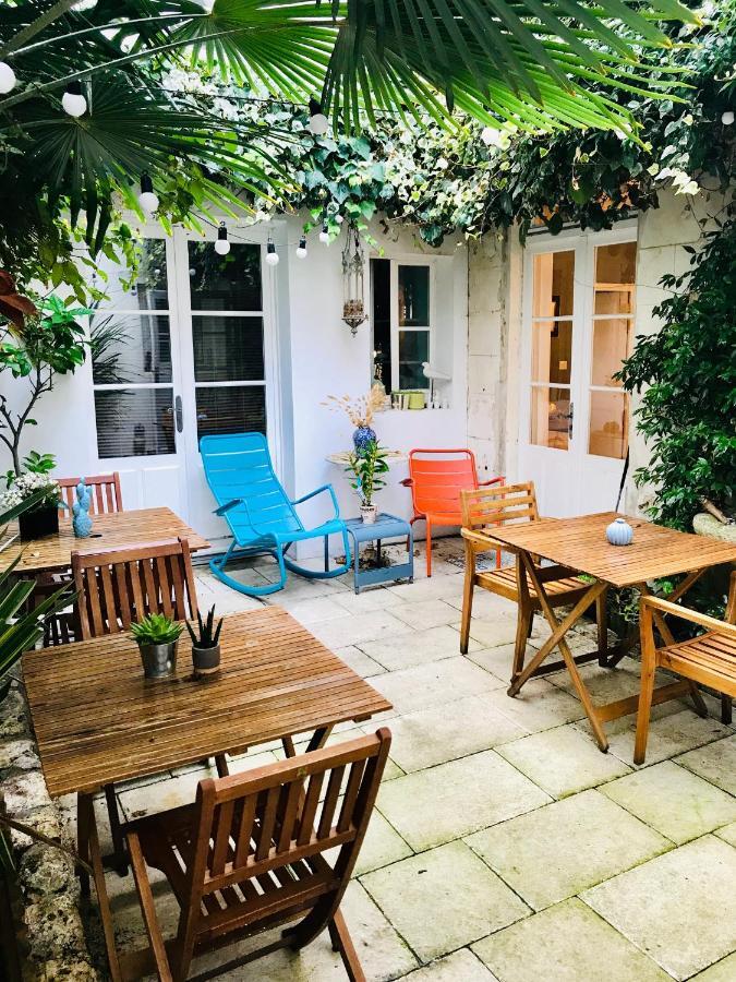 Couette-café Vue Sur Cour La Rochelle (Charente-Maritime)