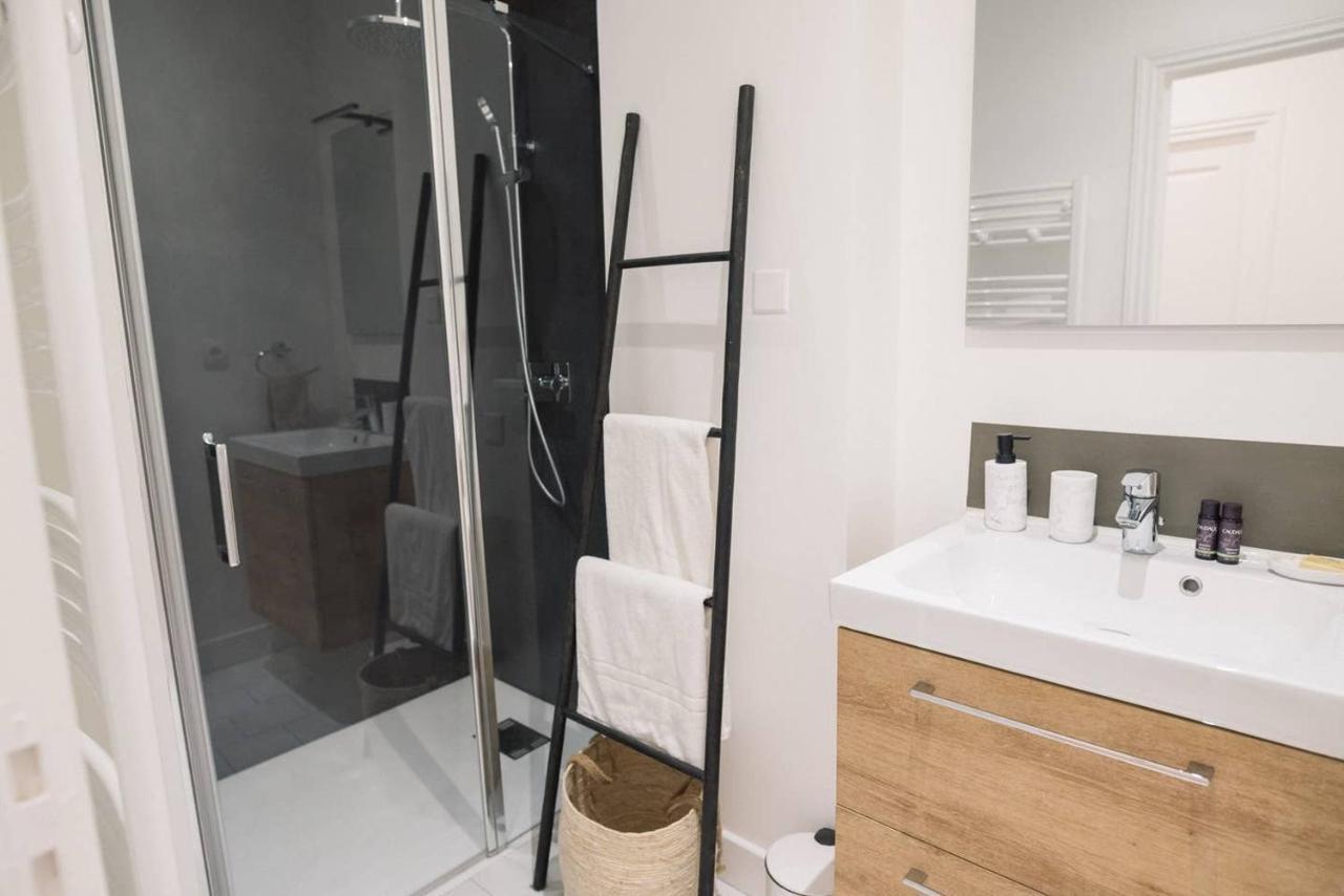 Appartement Appt Standing Et Confort Au Coeur De La Rochelle