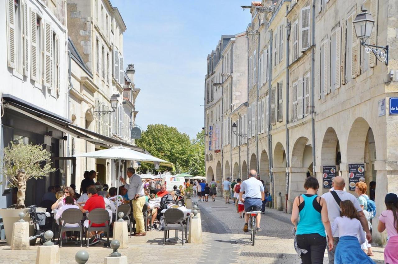 The Clock House, 3 Etoiles La Rochelle (Charente-Maritime)