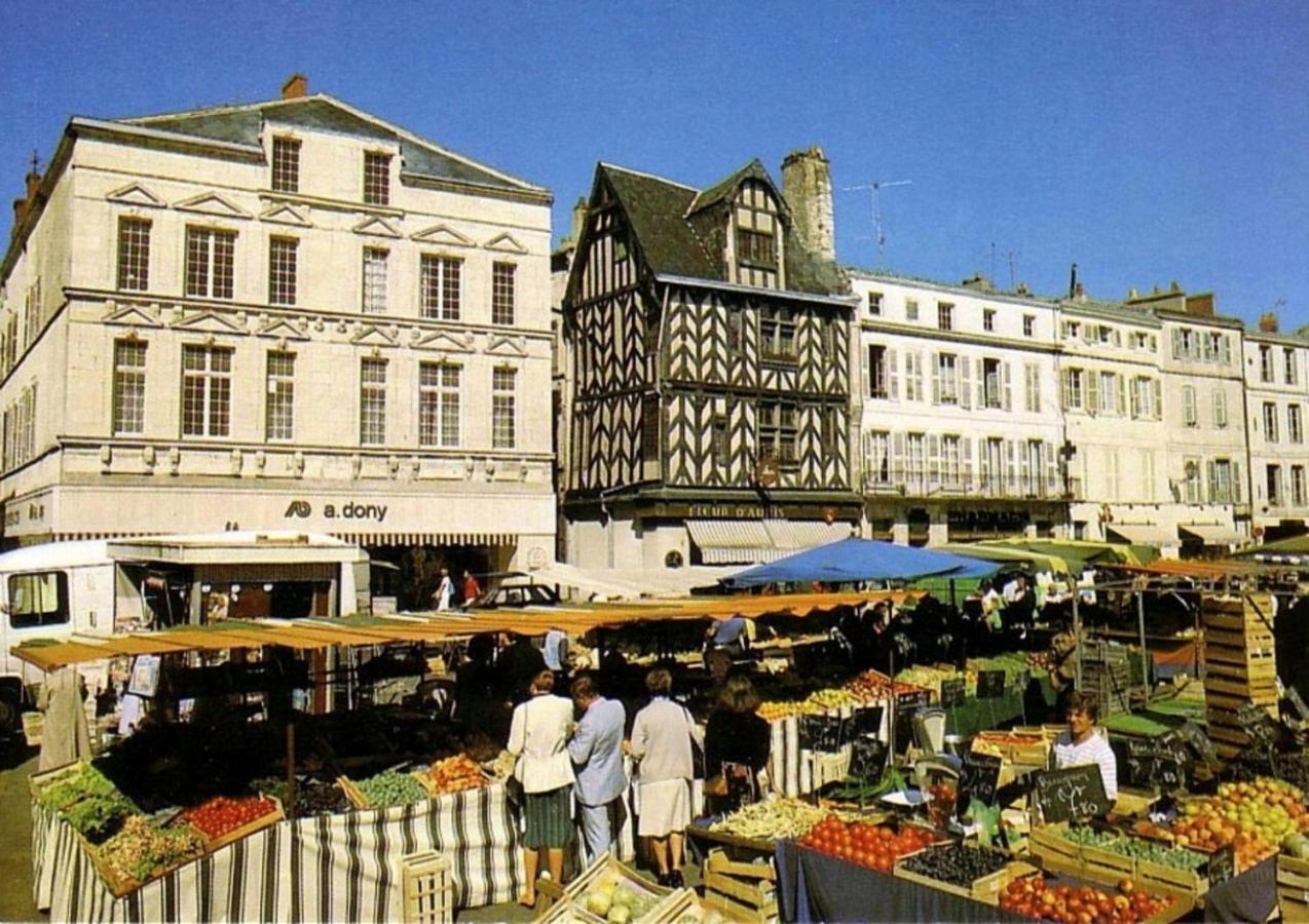 Apartment The Clock House, 3 Etoiles La Rochelle (Charente-Maritime)