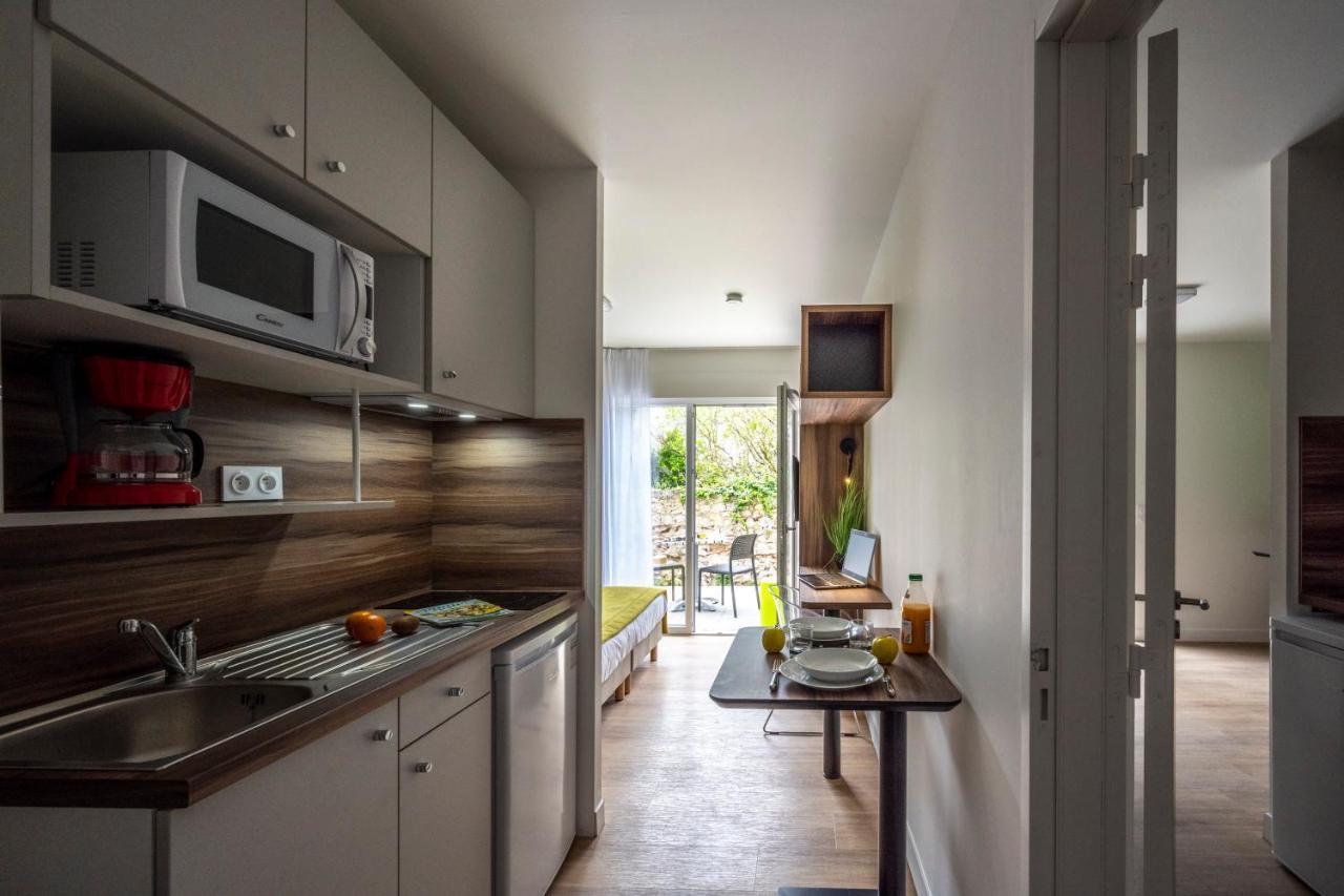 Athome Et * La Rochelle (Charente-Maritime)